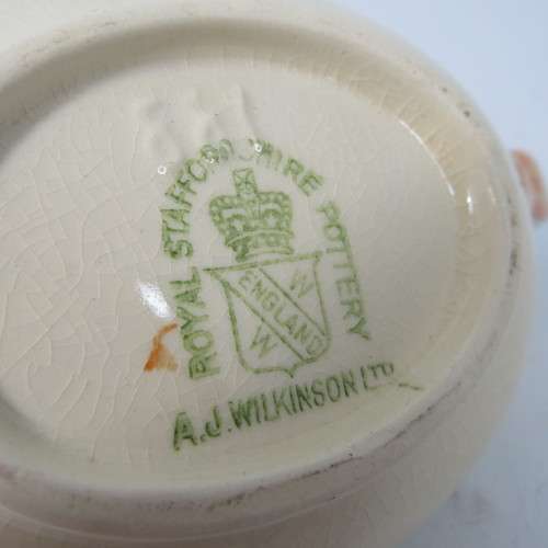 Royal Staffordshire Pottery gravy boat & saucer