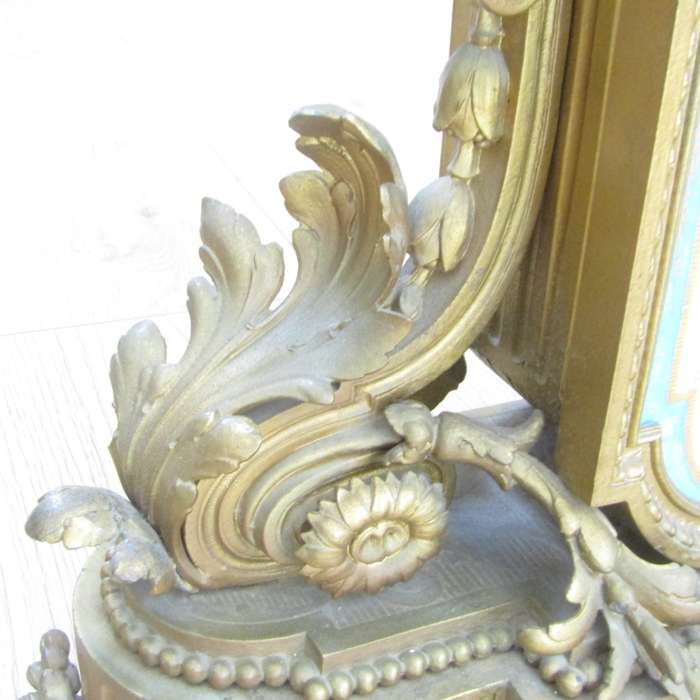 Antique French Louis XV Style Ormolu and porcelain mantel clock