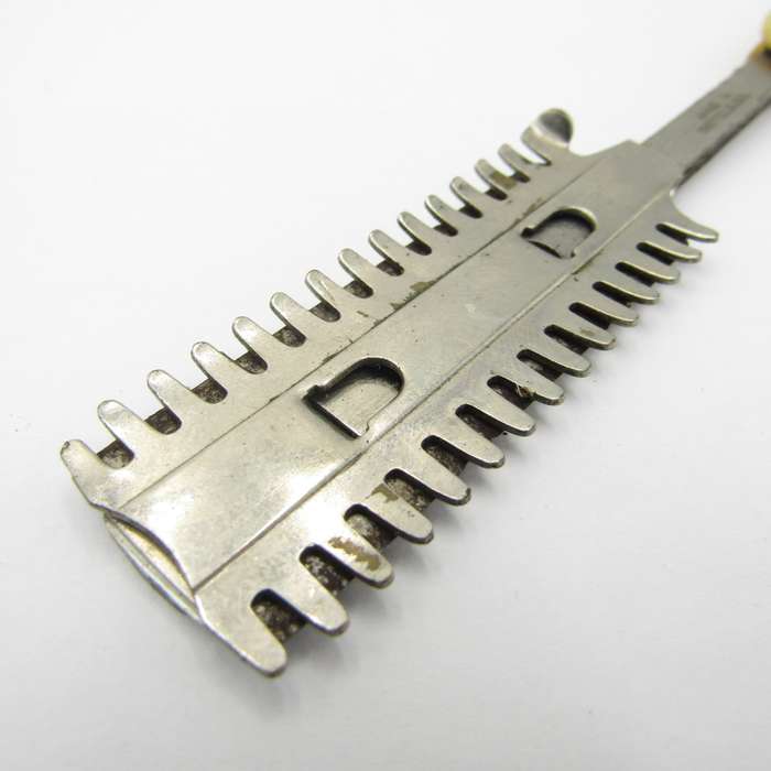 Vintage cut throat straight razor with disposable blade