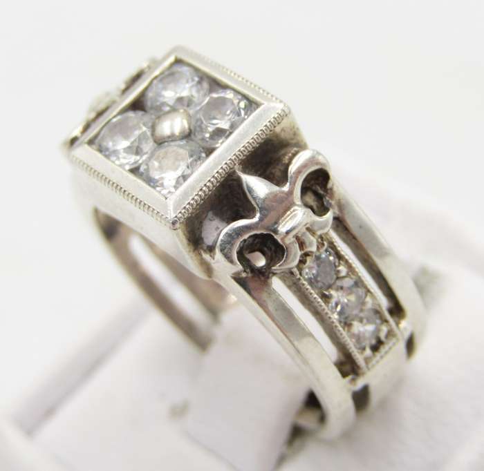 Ring in sterling silver with 10 Cubic Zirconias weight 7,8 g - Size M