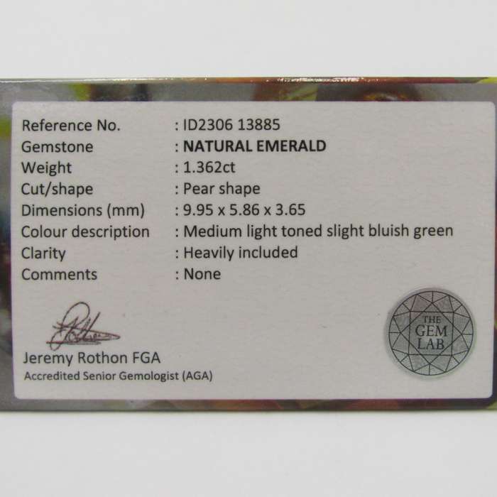 Natural Emerald of 1,36 carat - Pear shape medium light toned slight bluish green