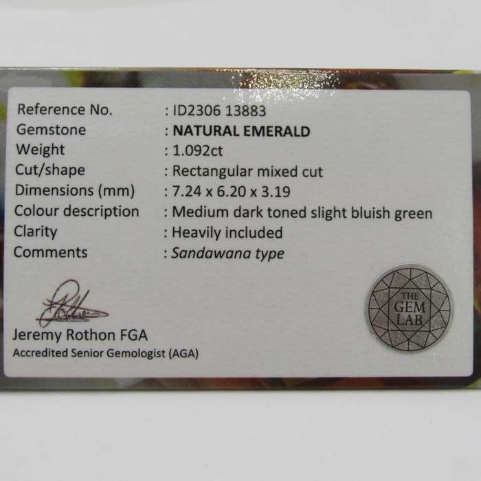 Natural Emerald of 1,09 carat - Rectangular mixed cut - Sandawana type