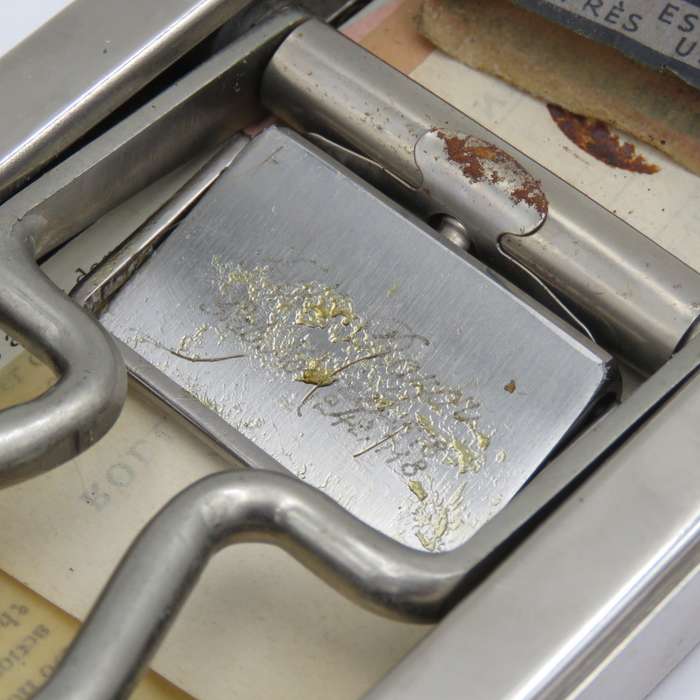 Vintage Rolls Razor in excellent condition - never used