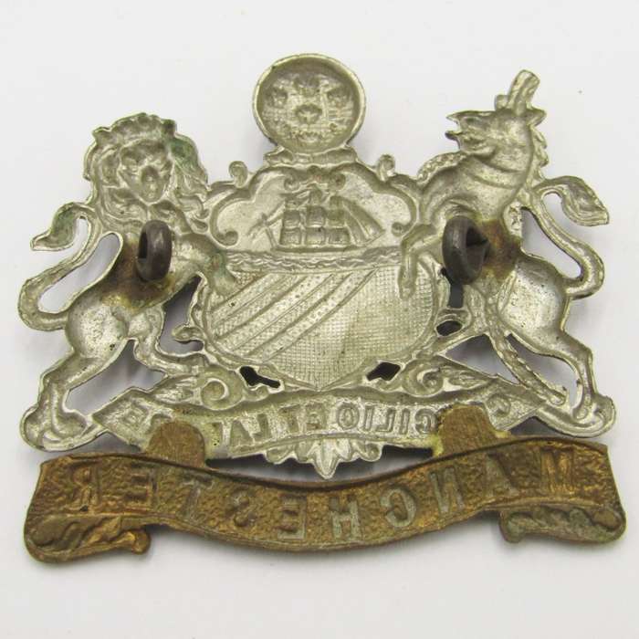 Royal Army Manchester regiment cap badge