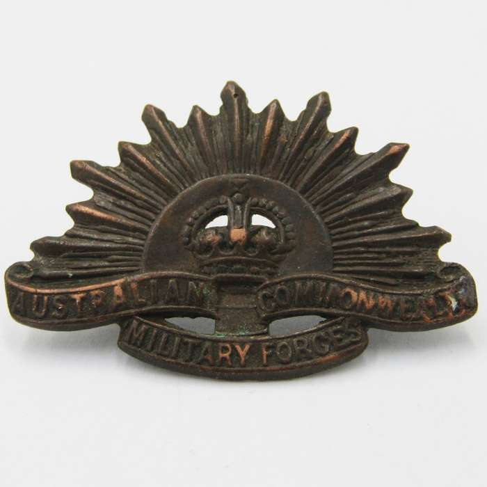 Australian Commonwealth Military Forces collar badge