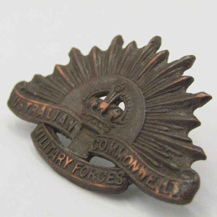 Australian Commonwealth Military Forces collar badge