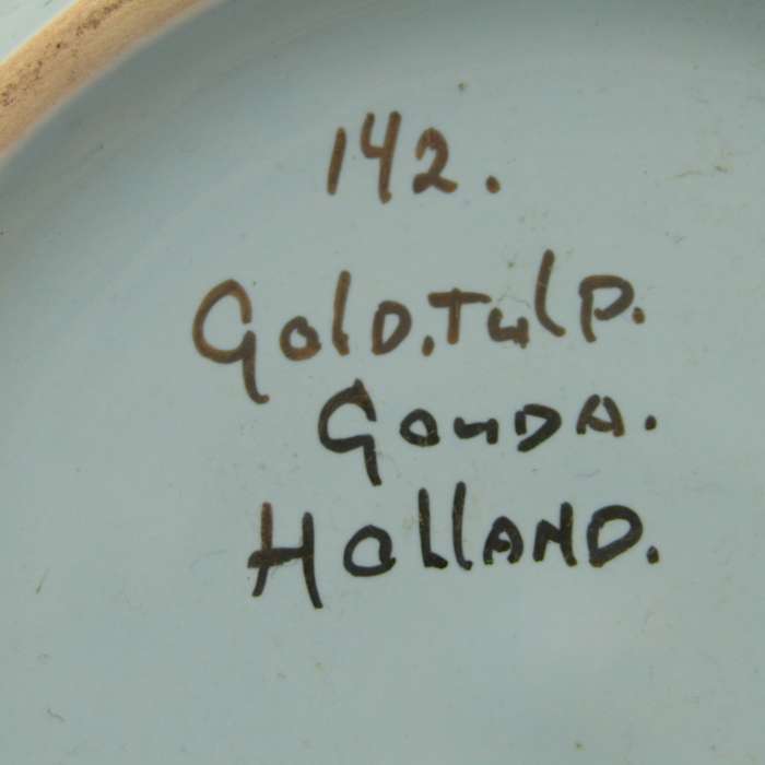 Vintage Large Gouda Gold Tulip plate