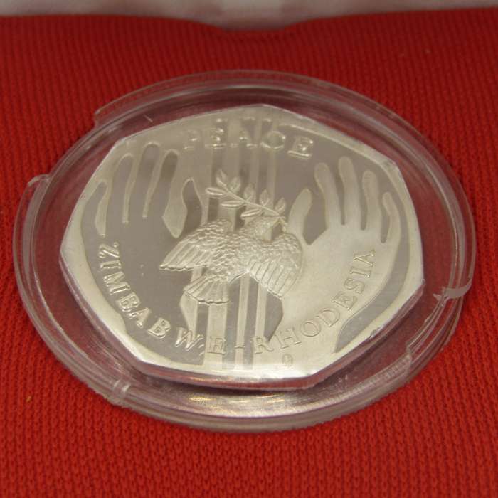 Zimbabwe - Rhodesia silver Peace medallion in box