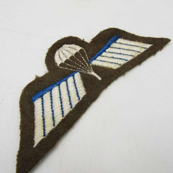 Dutch Army B parachute wing