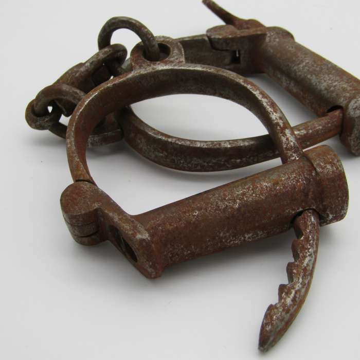 Vintage Hiatt metal handcuffs with key