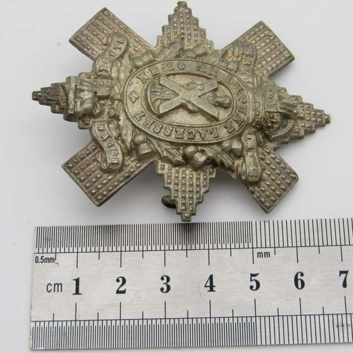 Glasgow Highlanders cap badge