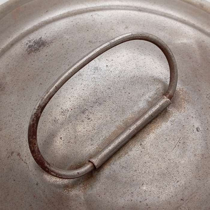 Antique baking tin with lid