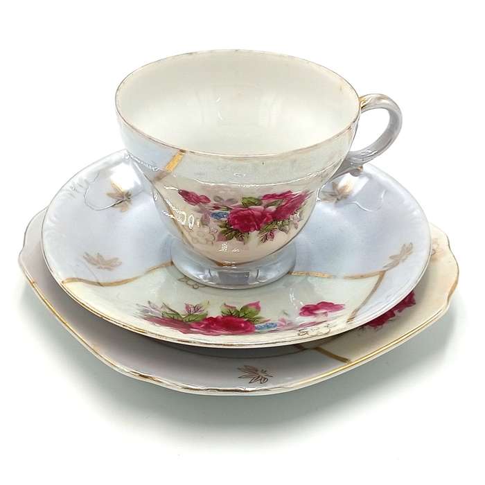 Vintage Joyale fine china 18-piece porcelain tea set