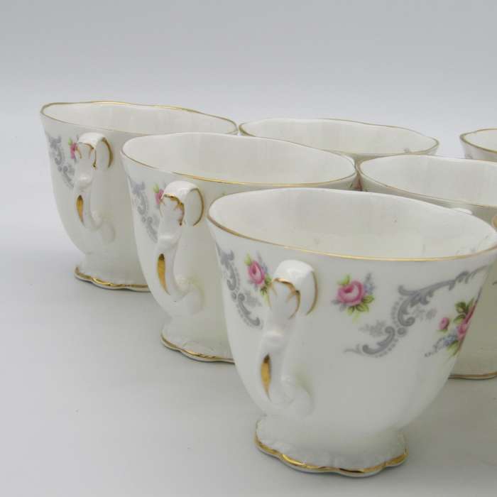 Vintage Royal Albert Tranquillity 41-piece porcelain set