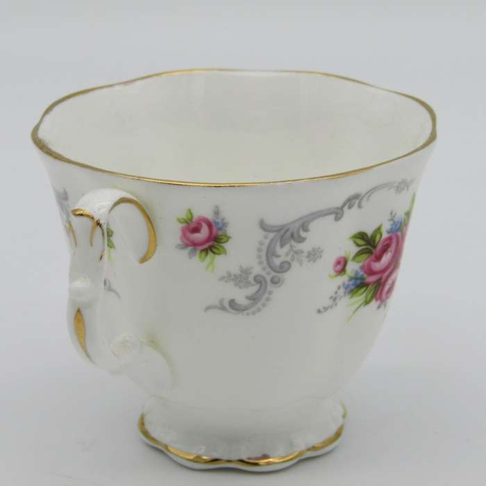 Vintage Royal Albert Tranquillity 41-piece porcelain set