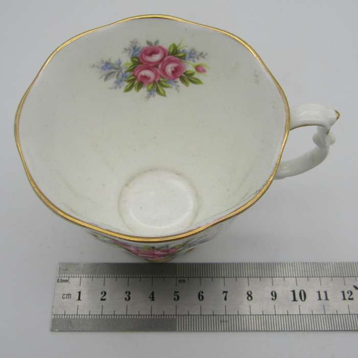 Vintage Royal Albert Tranquillity 41-piece porcelain set
