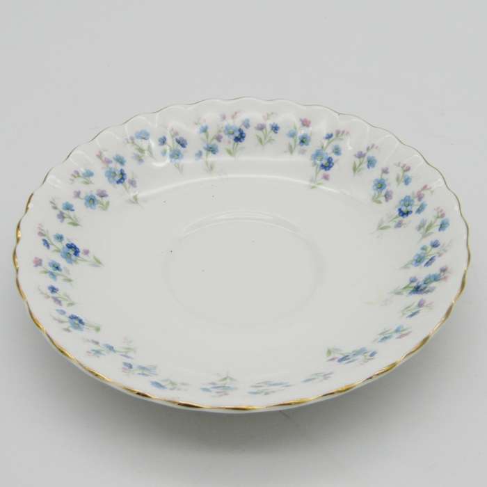 Vintage Royal Albert Memory lane porcelain Trio