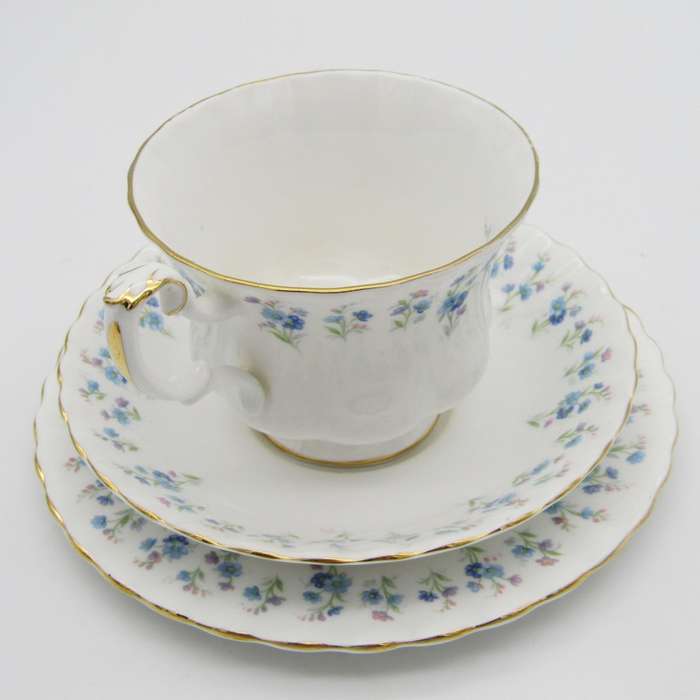Vintage Royal Albert Memory Lane porcelain trio
