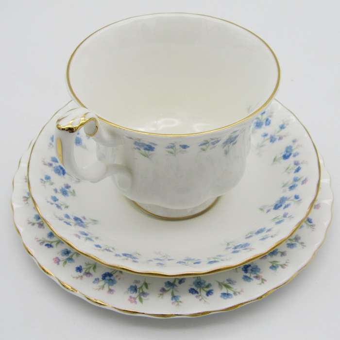 Vintage Royal Albert Memory Lane Porcelain trio