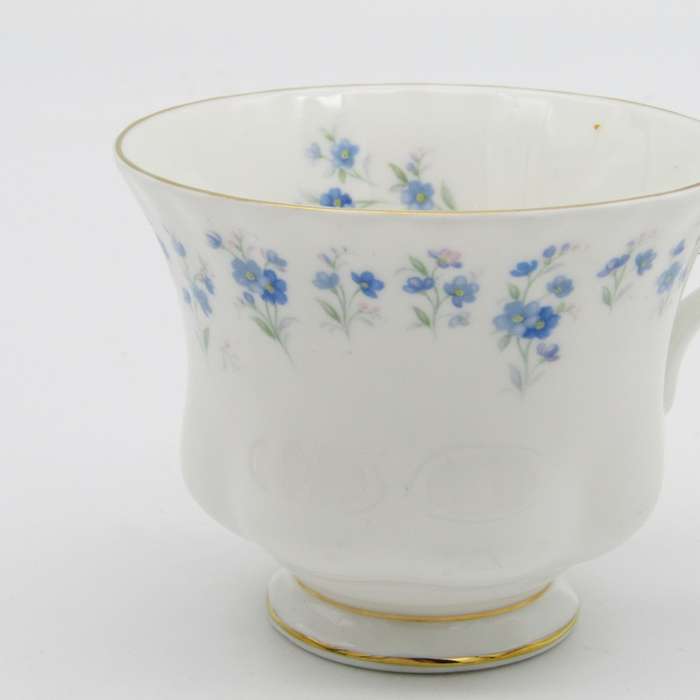 Vintage Royal Albert Memory Lane Porcelain trio