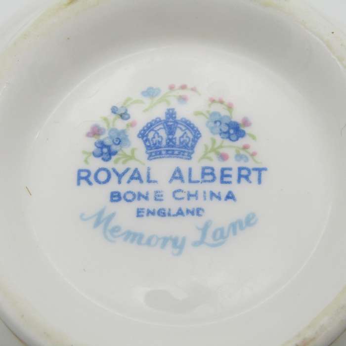 Vintage Royal Albert Memory Lane Porcelain trio