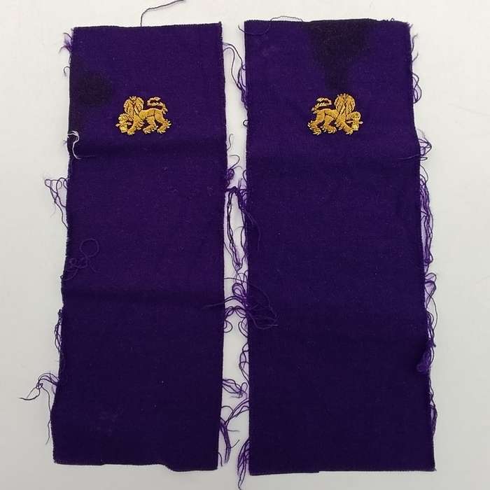 Pair of SA Navy Chaplain braided wire cloth rank badges as used for epaulettes