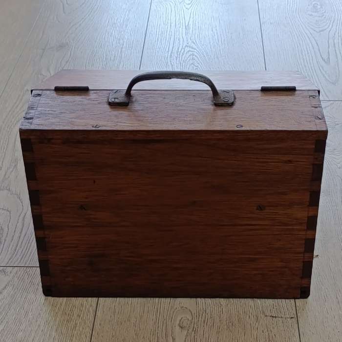 Antique wooden Shooting case with accessories