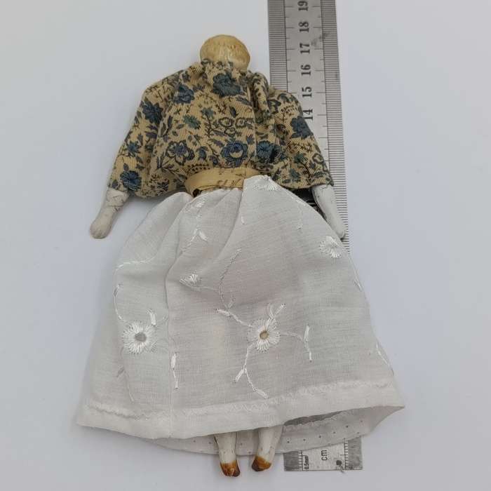Light brown hair german antique doll - 17 cm long