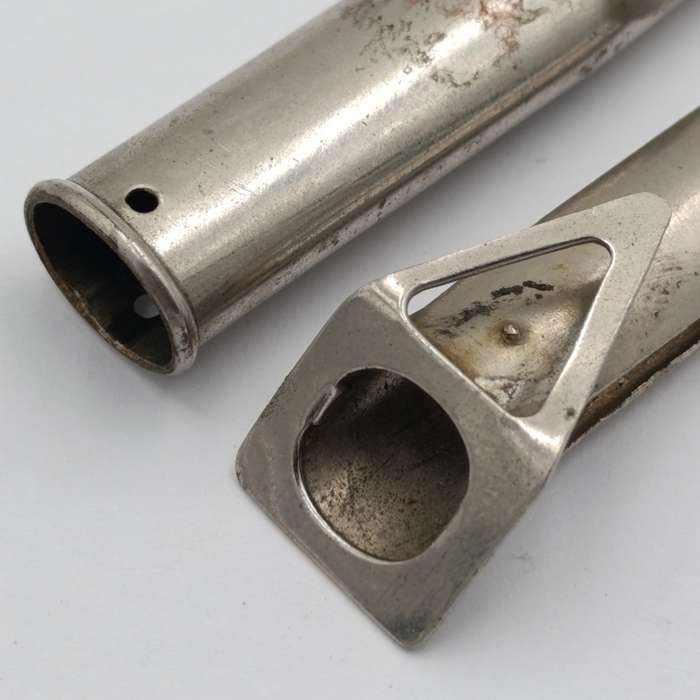 Vintage metal pocket posy holder