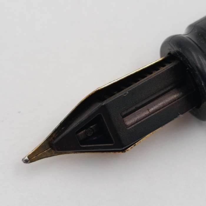 Original Waterman 3 pen set including fountain pen - Kodant Johnson advertising in leather pouch
