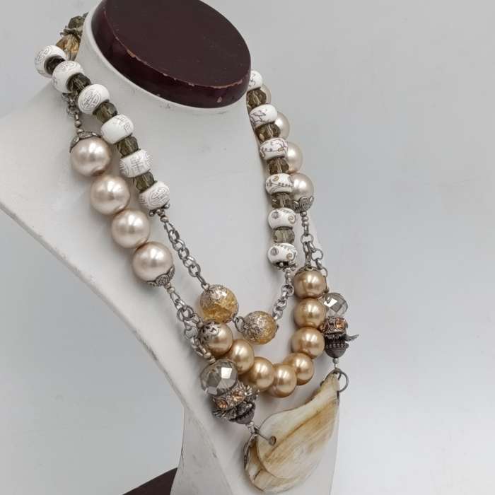 Troll beads necklace with shell - length 70cm