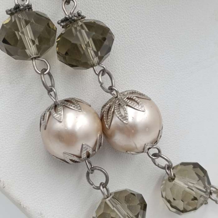 Glass Pearl and crystal necklace - length 82cm