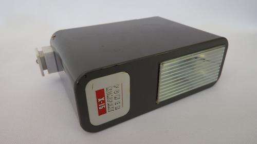 Trionic Power kompakt X-15 flash with plug and different colour light covers - as per photo
