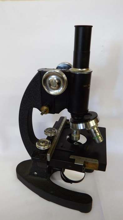 Cooke, Troughton & Simms Microscope in wooden box with extras - Made in England - as per photo