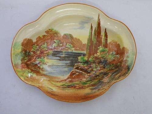 Royal Doulton -Woodley Dale - serving dish -  made in England