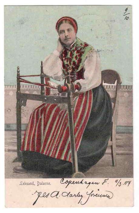 Postcard - Leksand, Dalarne woman with spinning wheel