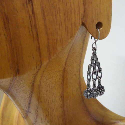 Pair of earrings