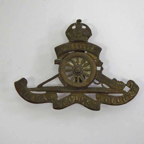 WW2 SA Field Artillery cap badge - Loose wheel - Kings crown - Slide
