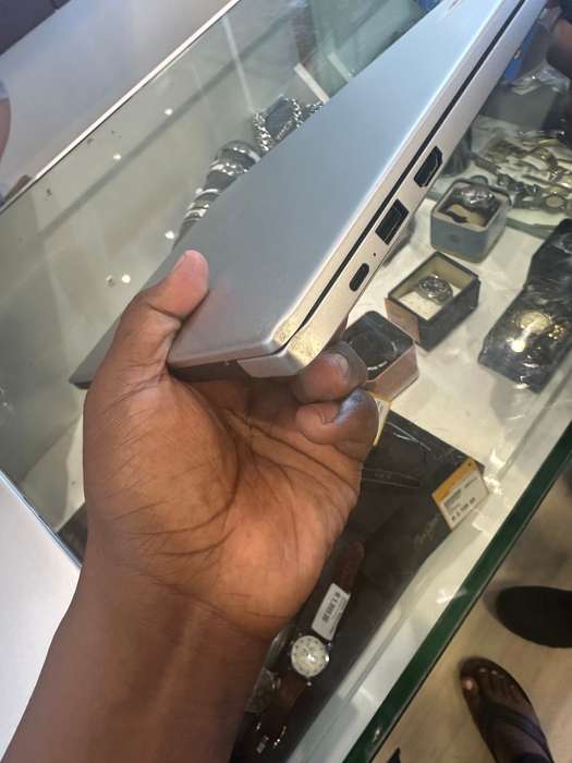 Huawei matebook d15