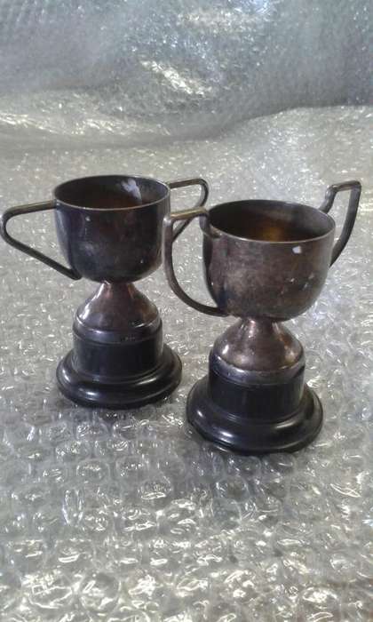 2 X Vintage EPNS Trophy's (8x7cm)