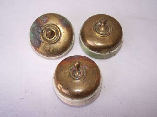 3 light switches ... of porcelain & brass  !!!