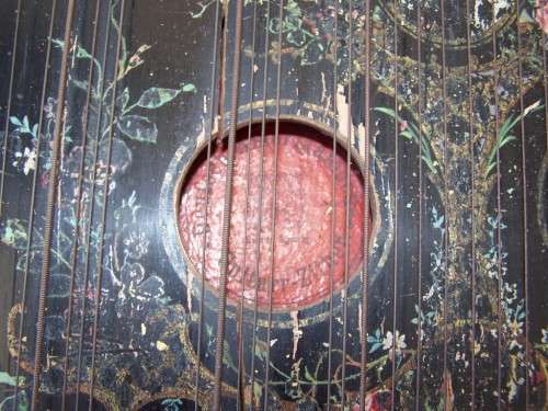 harp   an exquisite large zither