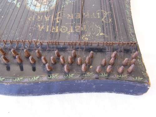 harp   an exquisite large zither
