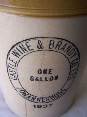 stoneware bottle ... large !!!