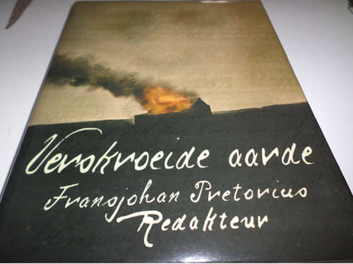 Verskroeide Aarde Fransjohan Pretorius  Redakteur