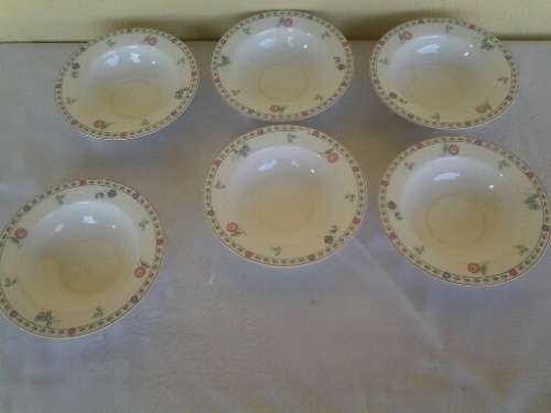 set of six pretty porcelain Royal fine china pudding bowls
