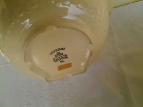 smaller vintage granny's mixing bowl