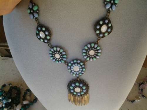 pretty costume blue metal necklace