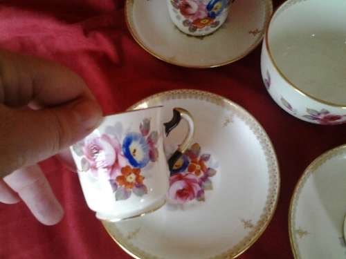 Vintage porcelain part Tuscan pretty floral pattern coffee set
