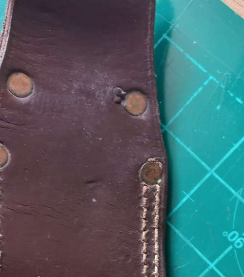Dark Brown Leather Belt Frog, Fits LE 1907 Bayonet